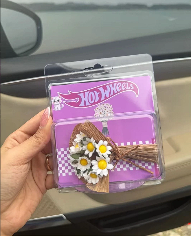 Minik çiçek buketi